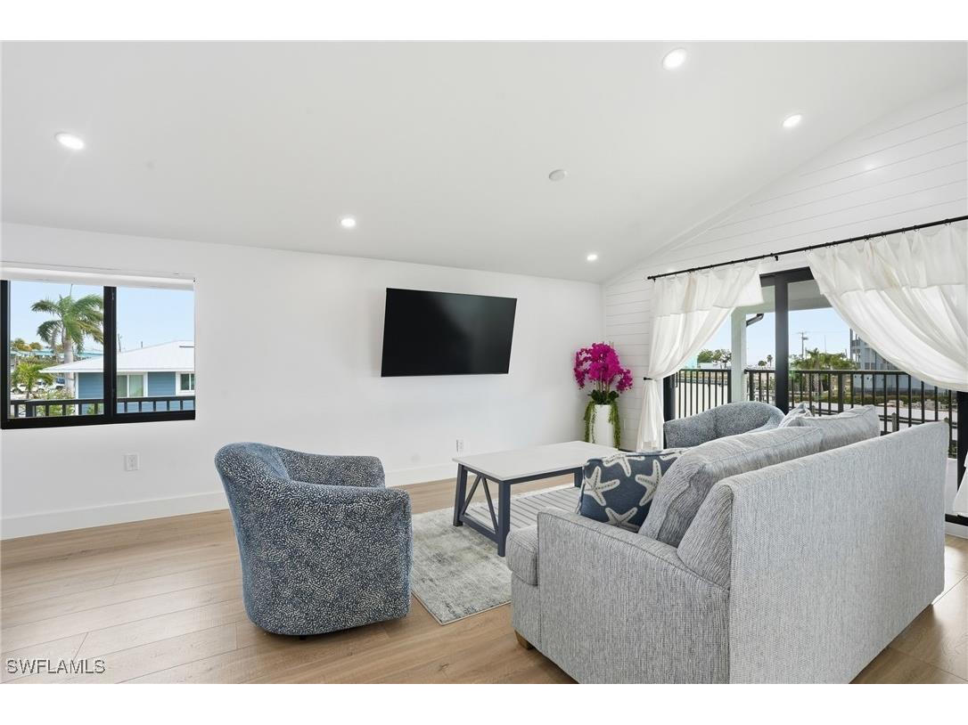 910 3rd Street Fort Myers Beach FL 33931 226004501 image10