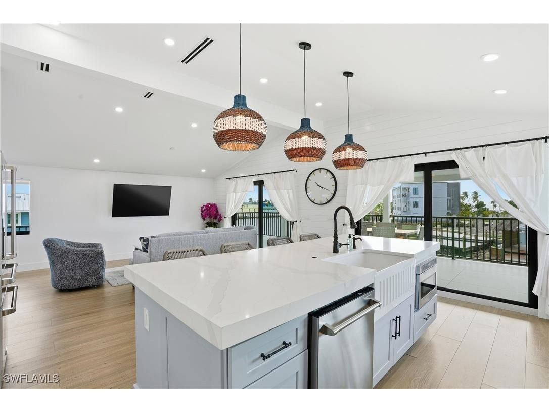 910 3rd Street Fort Myers Beach FL 33931 226004501 image14