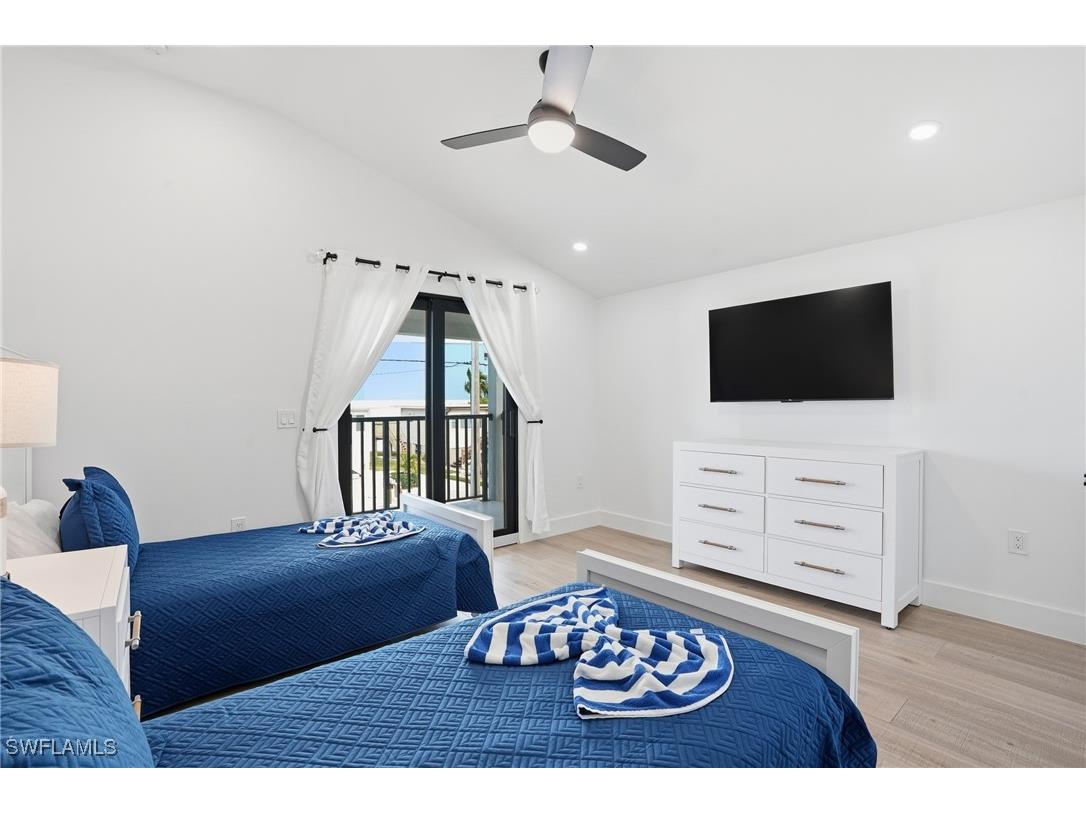 910 3rd Street Fort Myers Beach FL 33931 226004501 image19