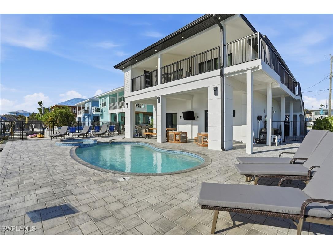 910 3rd Street Fort Myers Beach FL 33931 226004501 image2