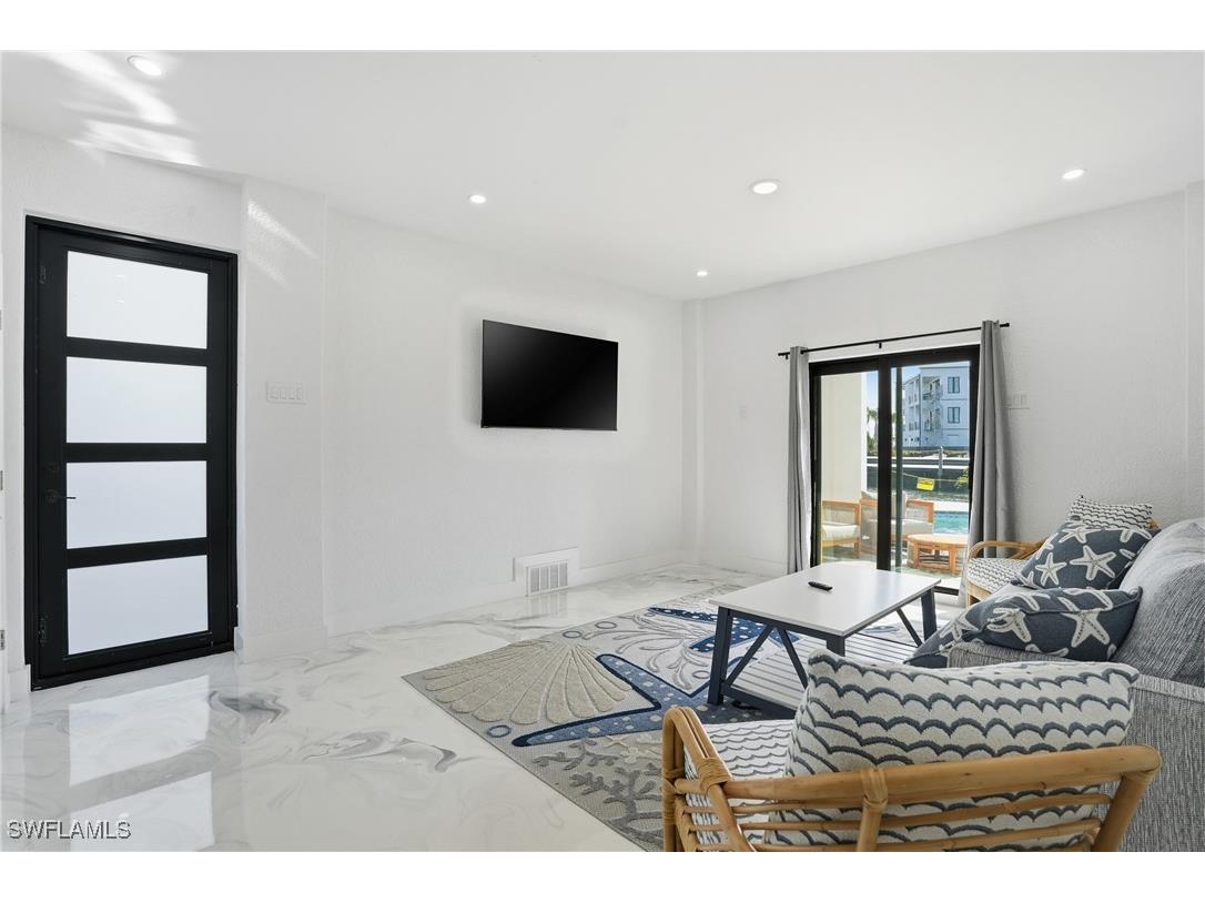 910 3rd Street Fort Myers Beach FL 33931 226004501 image23