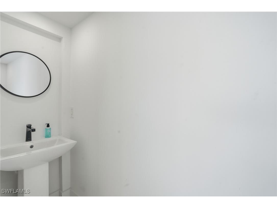 910 3rd Street Fort Myers Beach FL 33931 226004501 image31