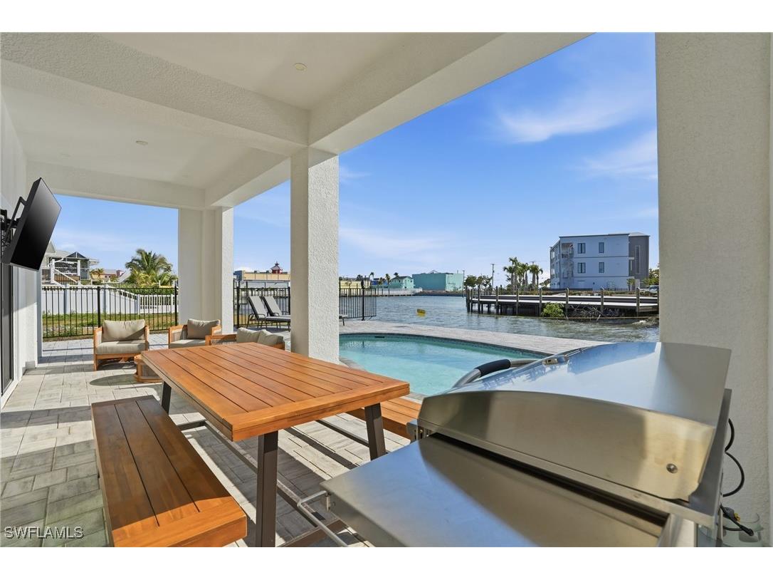 910 3rd Street Fort Myers Beach FL 33931 226004501 image39