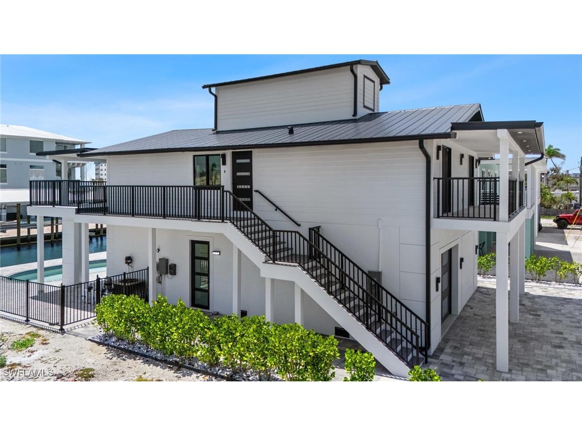 910 3rd Street Fort Myers Beach FL 33931 226004501 image4