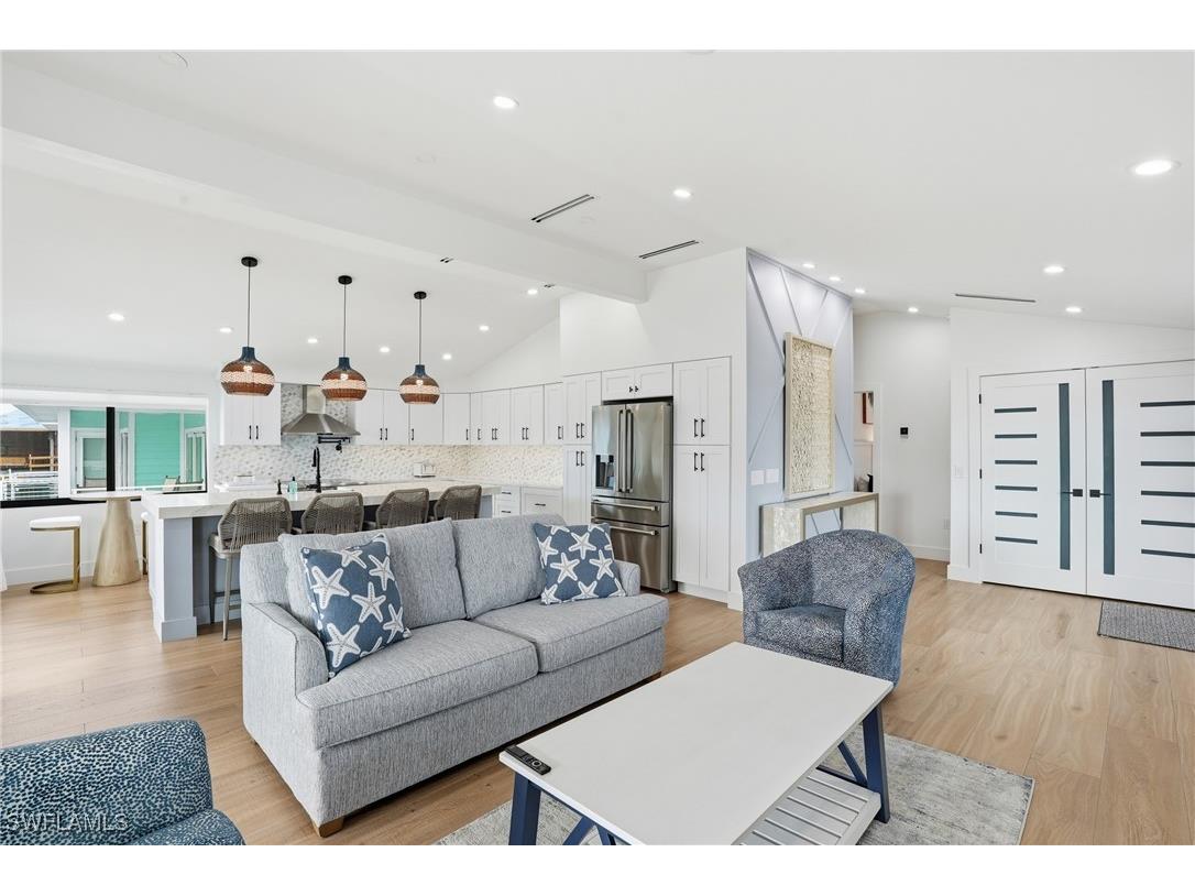 910 3rd Street Fort Myers Beach FL 33931 226004501 image8