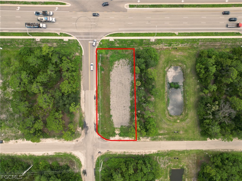 910 Meadow Road Lehigh Acres FL 33973 2026012424 image4