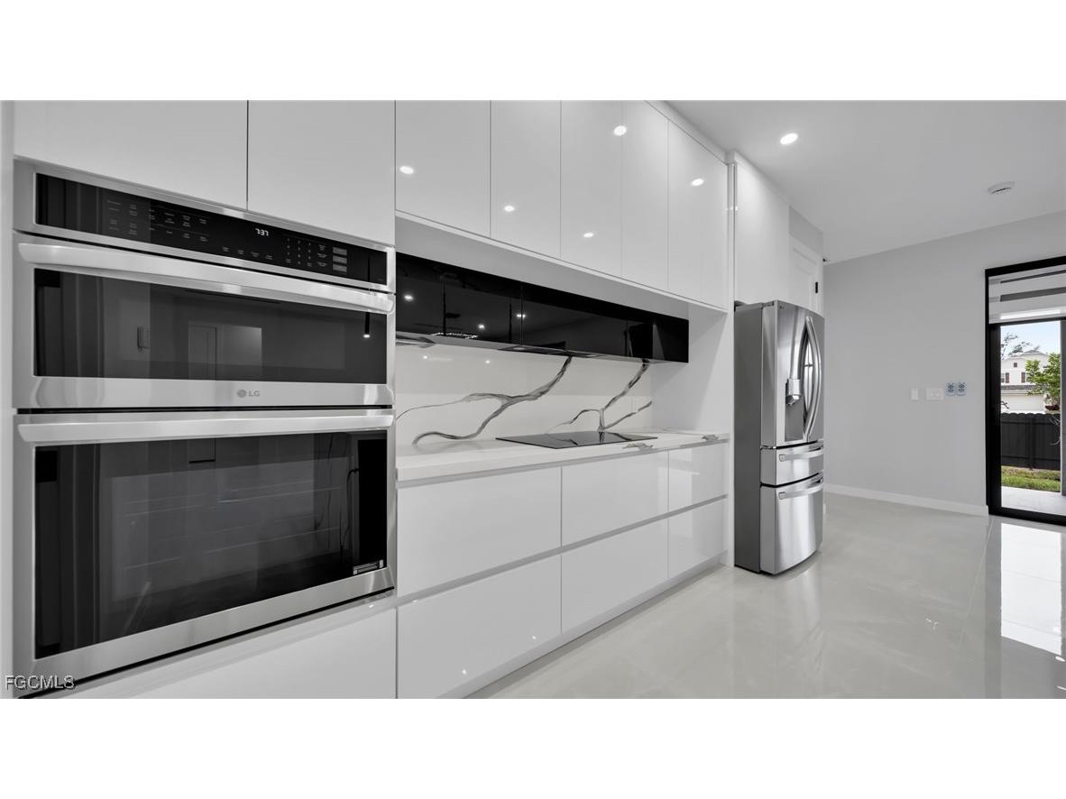 910 NW 36th Place Cape Coral FL 33993 2025023991 image15