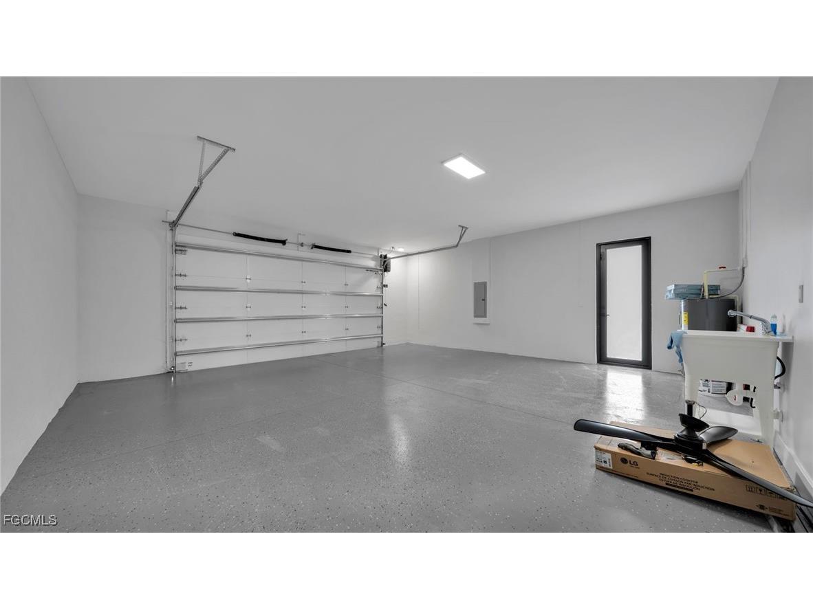 910 NW 36th Place Cape Coral FL 33993 2025023991 image17