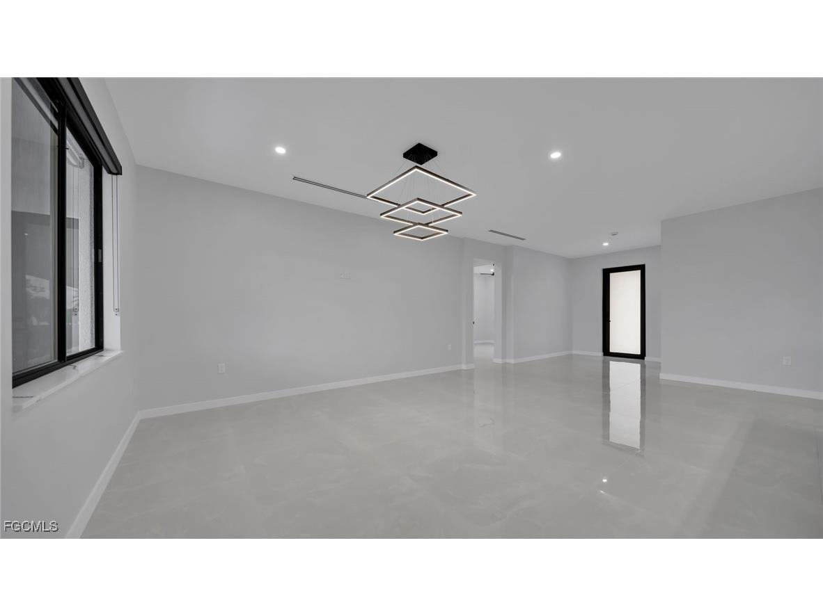 910 NW 36th Place Cape Coral FL 33993 2025023991 image18