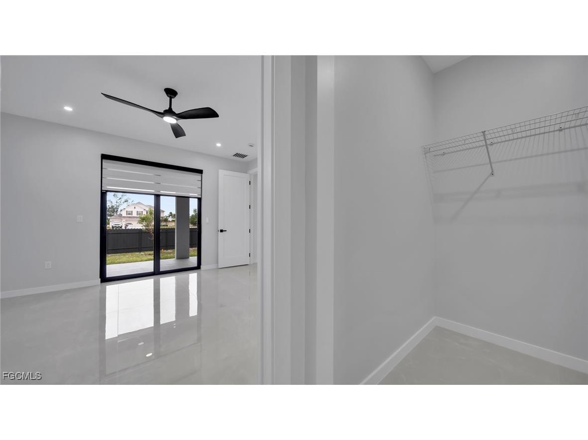 910 NW 36th Place Cape Coral FL 33993 2025023991 image23