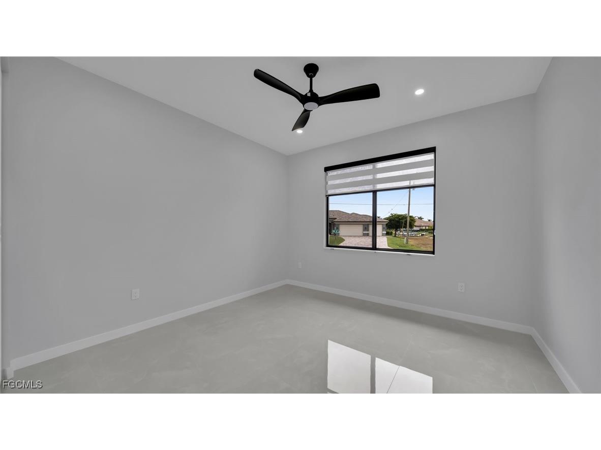910 NW 36th Place Cape Coral FL 33993 2025023991 image28