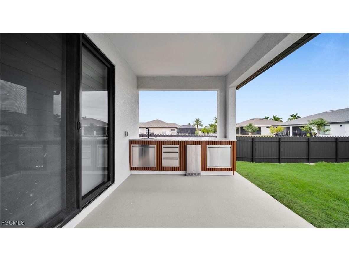 910 NW 36th Place Cape Coral FL 33993 2025023991 image36