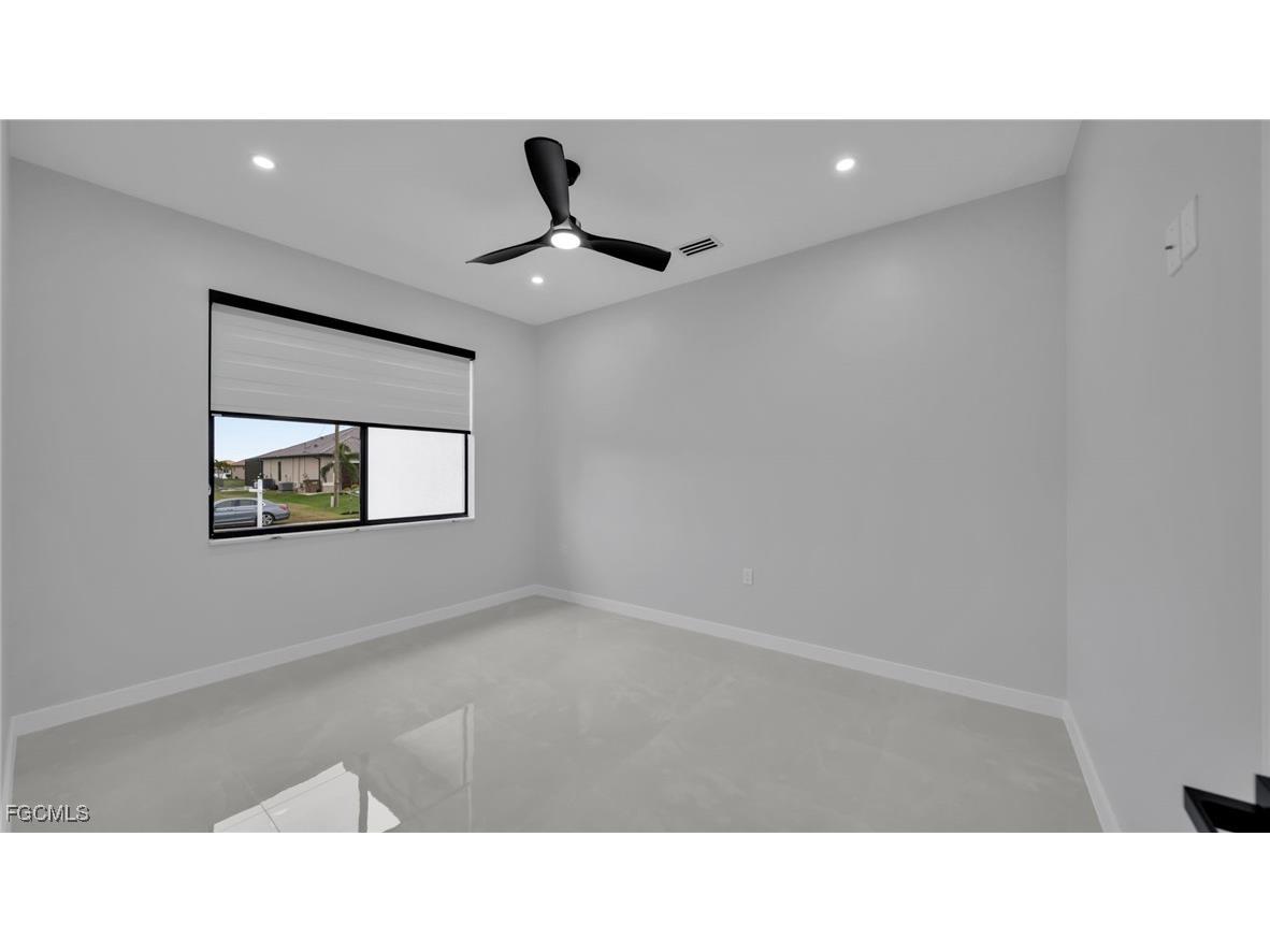 910 NW 36th Place Cape Coral FL 33993 2025023991 image5