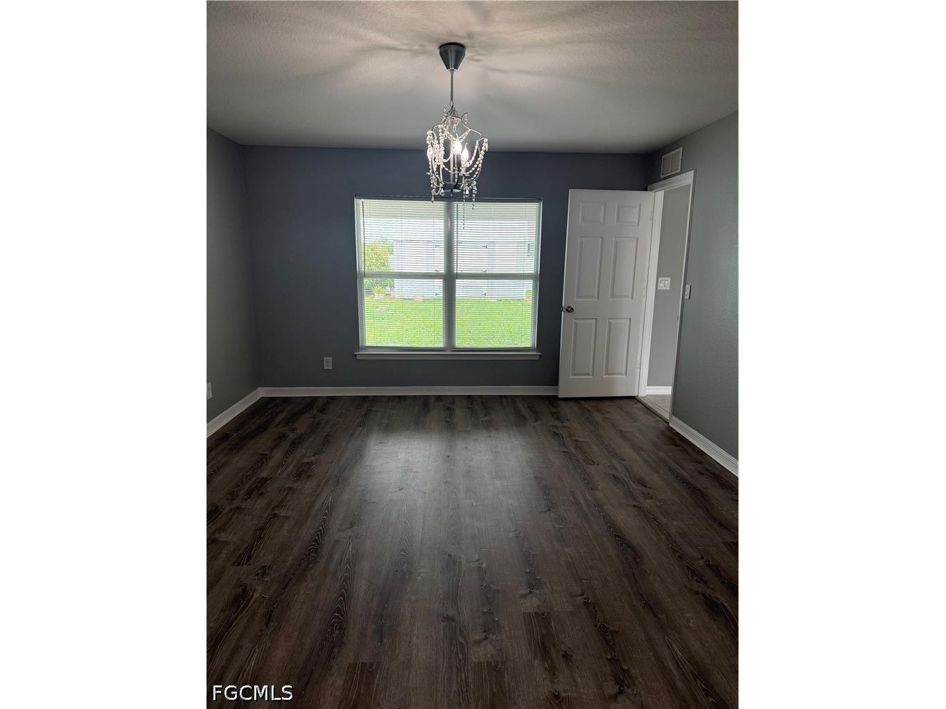 910 NW 8th Terrace Cape Coral FL 33993 2026008461 image16