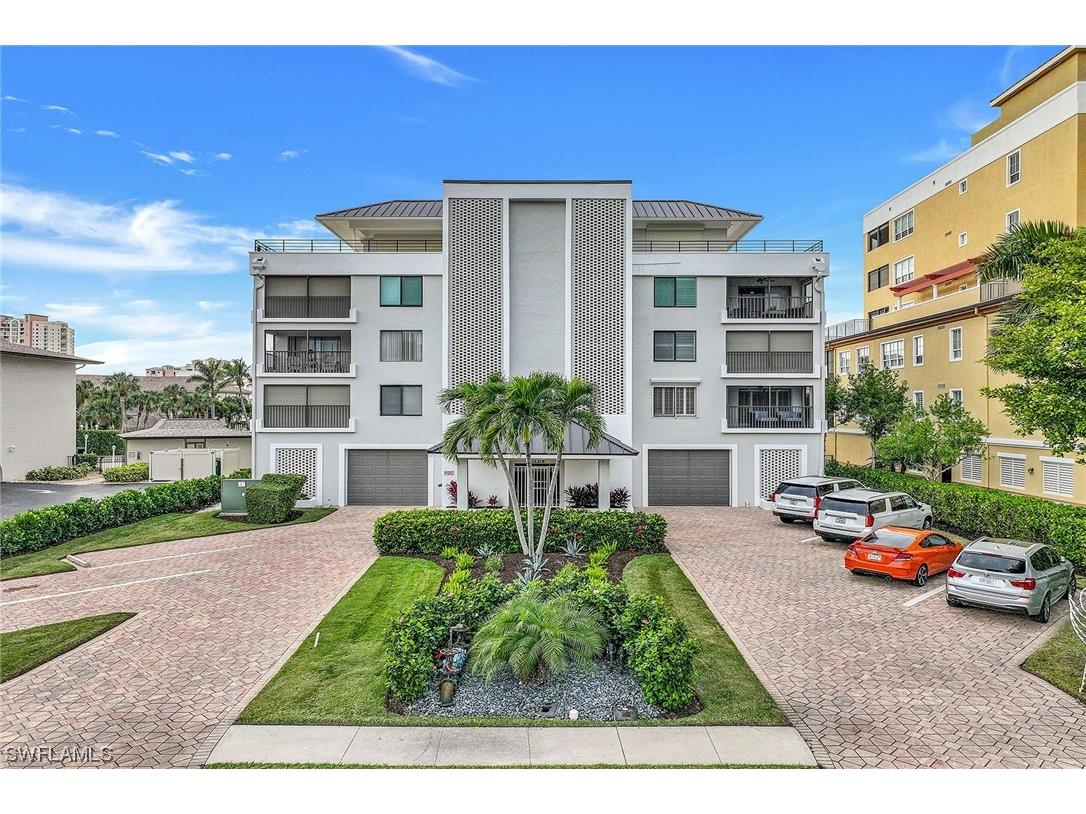 910 Panama Court #202 Marco Island FL 34145 223094250 image1