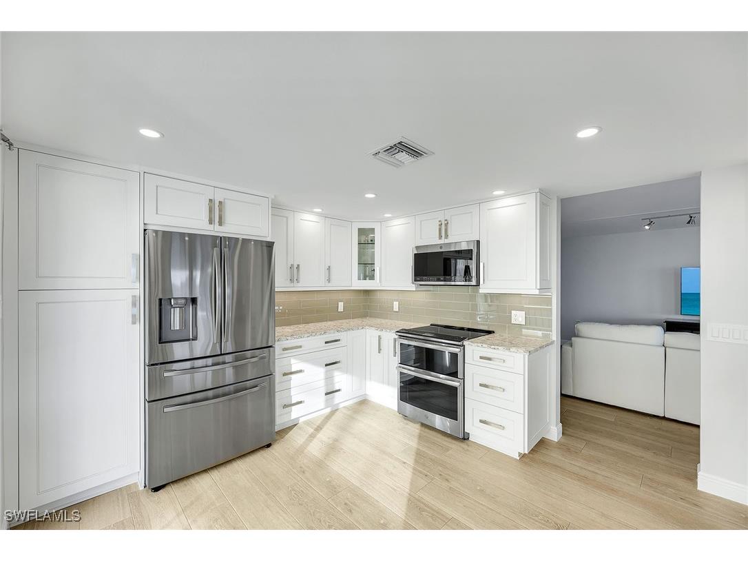 910 Panama Court #402 Marco Island FL 34145 225084537 image10