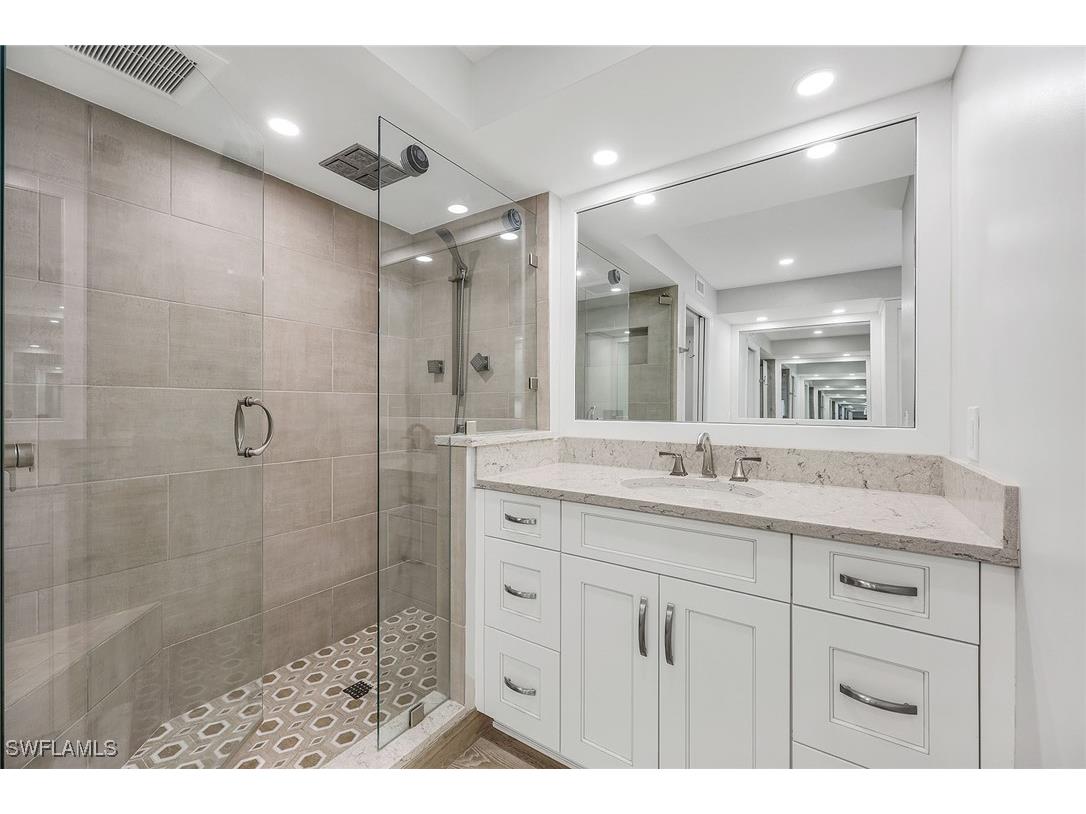 910 Panama Court #402 Marco Island FL 34145 225084537 image22