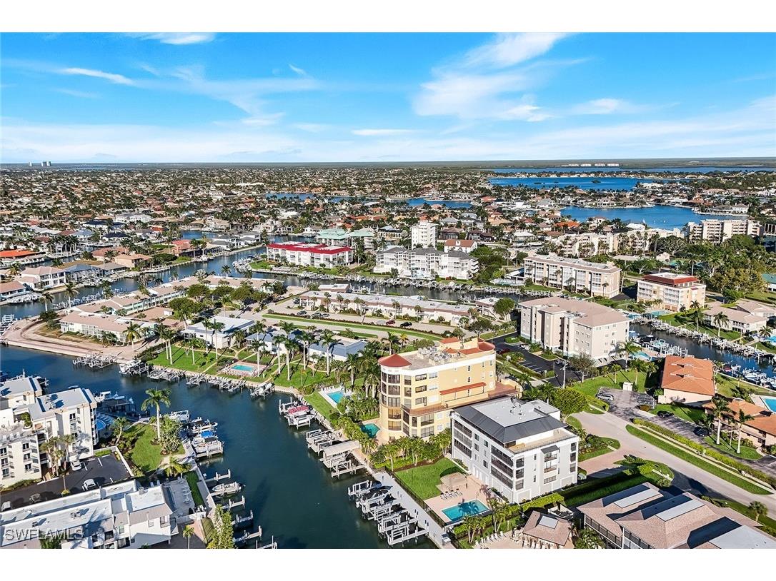 910 Panama Court #402 Marco Island FL 34145 225084537 image38