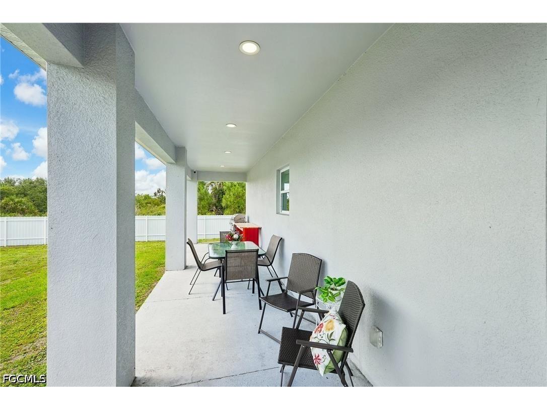 910 Richmond Avenue N Lehigh Acres FL 33972 2026021944 image31