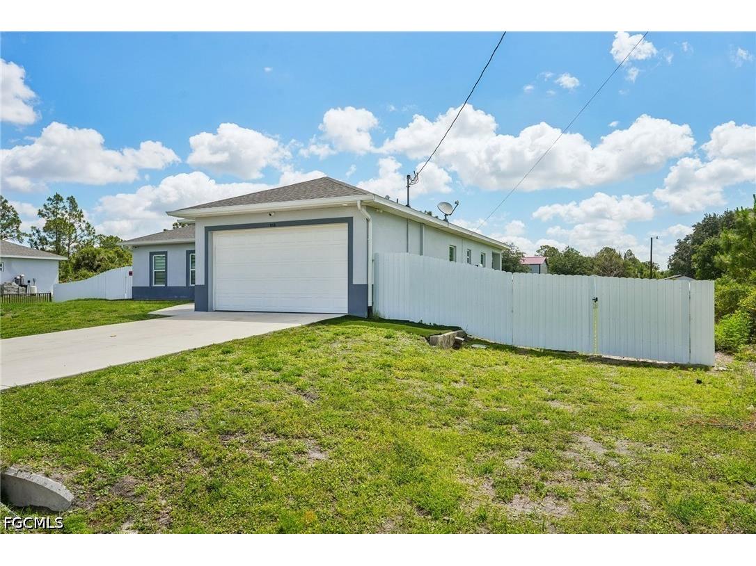 910 Richmond Avenue N Lehigh Acres FL 33972 2026021944 image7