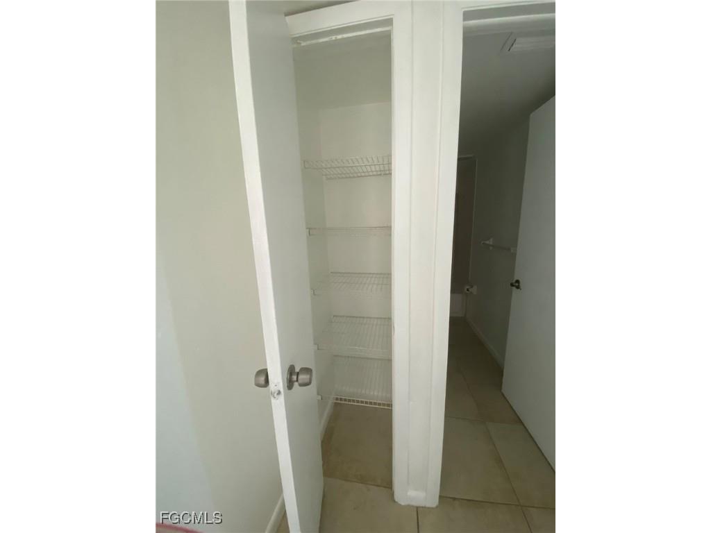 910 SE 14th Terrace #2 Cape Coral FL 33990 2025006836 image13