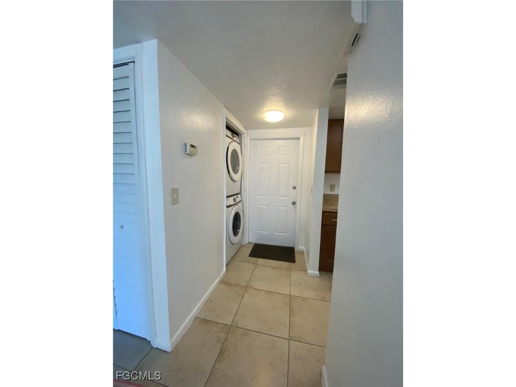 910 SE 14th Terrace #2 Cape Coral FL 33990 2025006836 image3