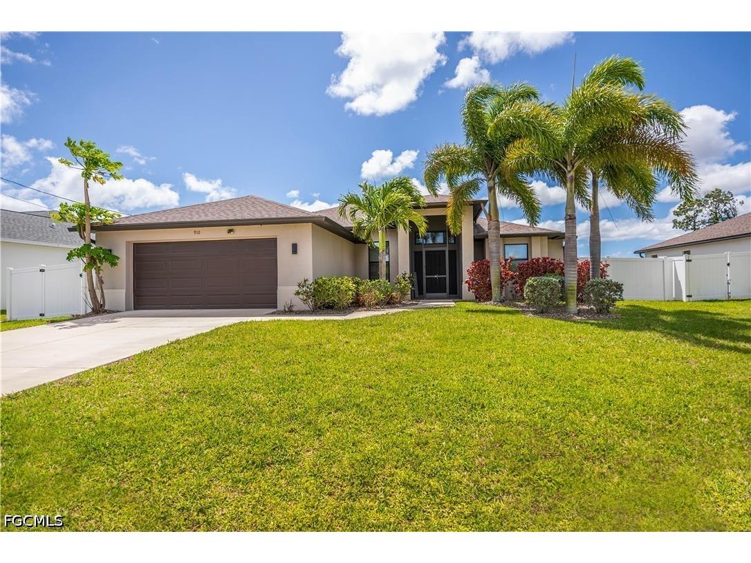 910 SW 12th Terrace Cape Coral FL 33991 2026015443 image4