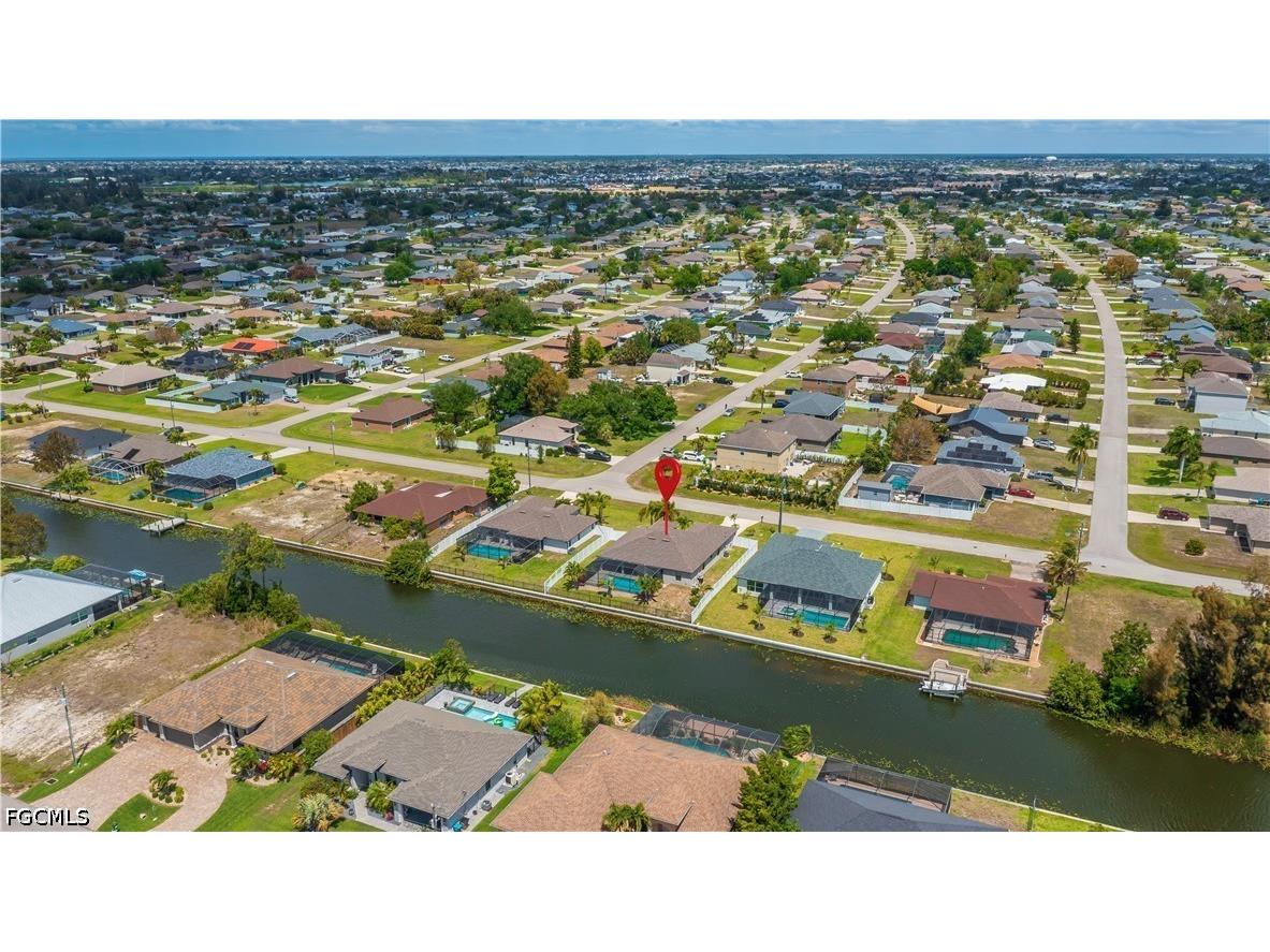 910 SW 12th Terrace Cape Coral FL 33991 2026015443 image45