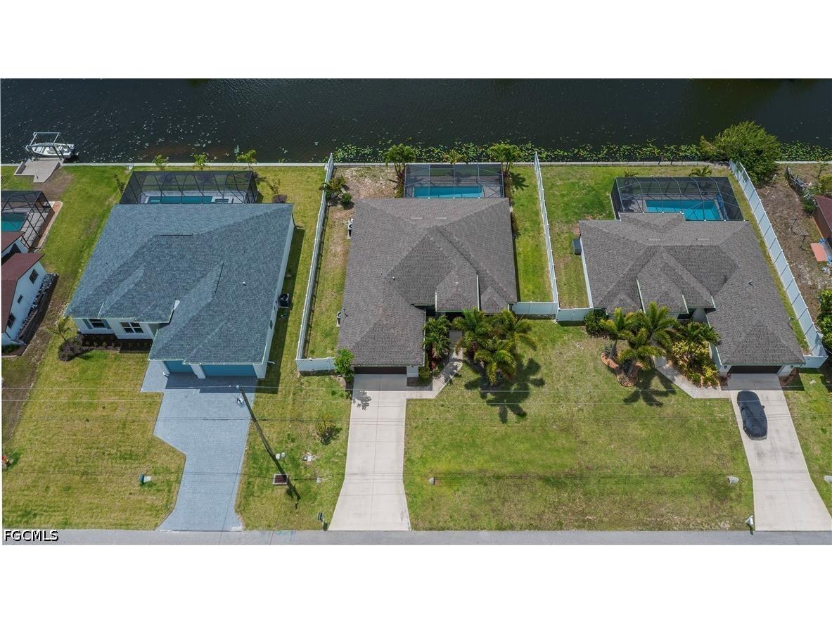910 SW 12th Terrace Cape Coral FL 33991 2026015443 image9