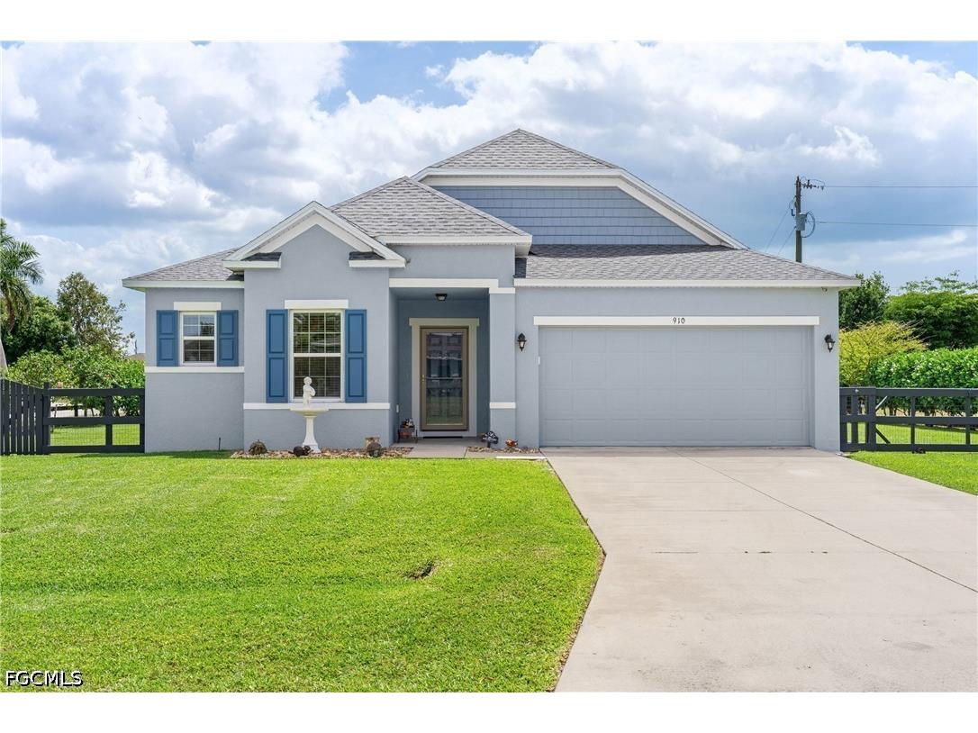 910 SW 33rd Terrace Cape Coral FL 33914 2026015081 image1