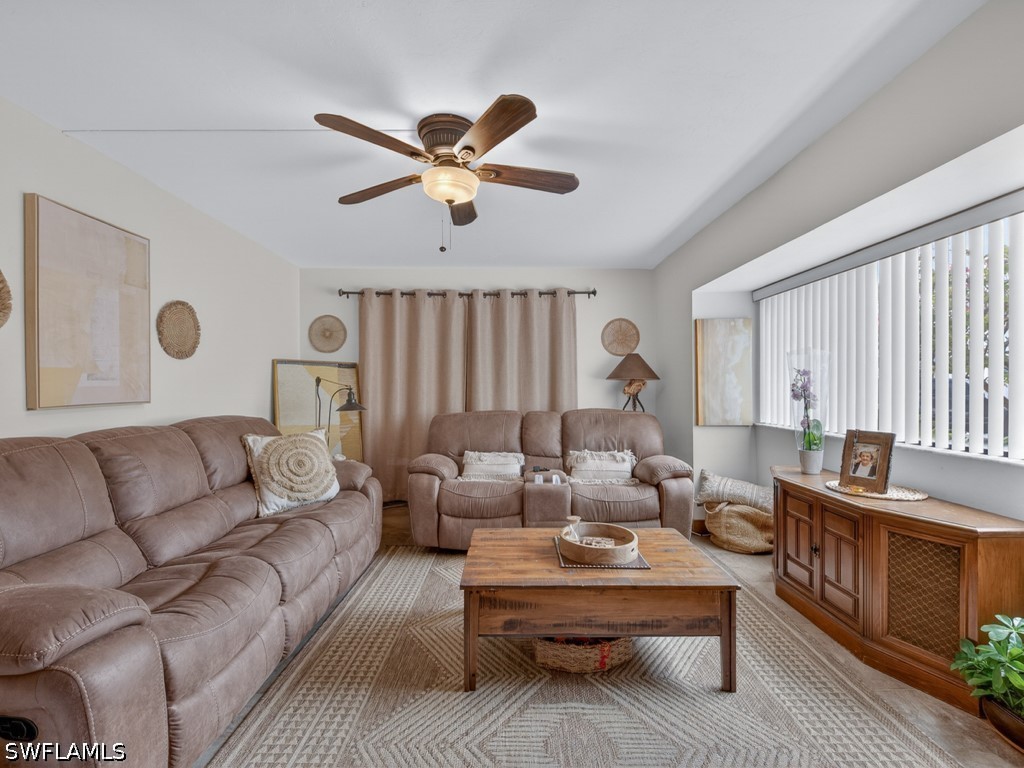 910 Vanderbilt Beach Road #317W Naples FL 34108 226015569 image3