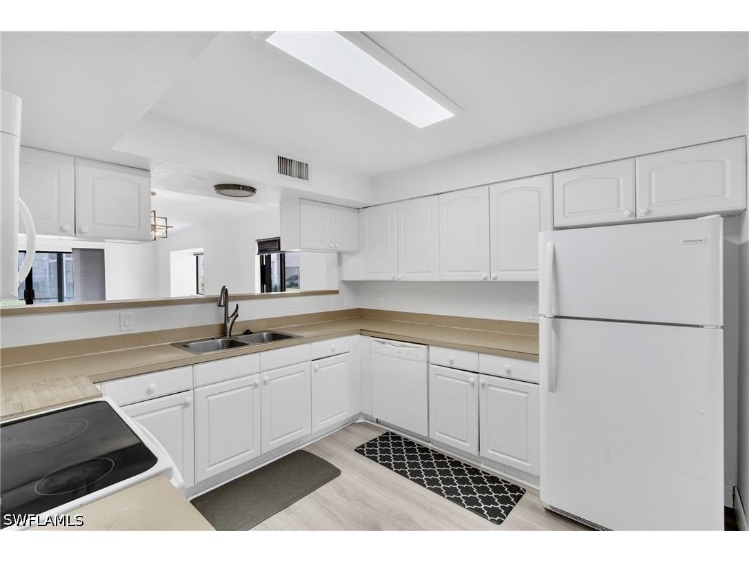910 Vanderbilt Beach Road #315 Naples FL 34108 226020160 image11