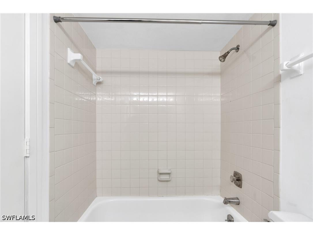 910 Vanderbilt Beach Road #315 Naples FL 34108 226020160 image21