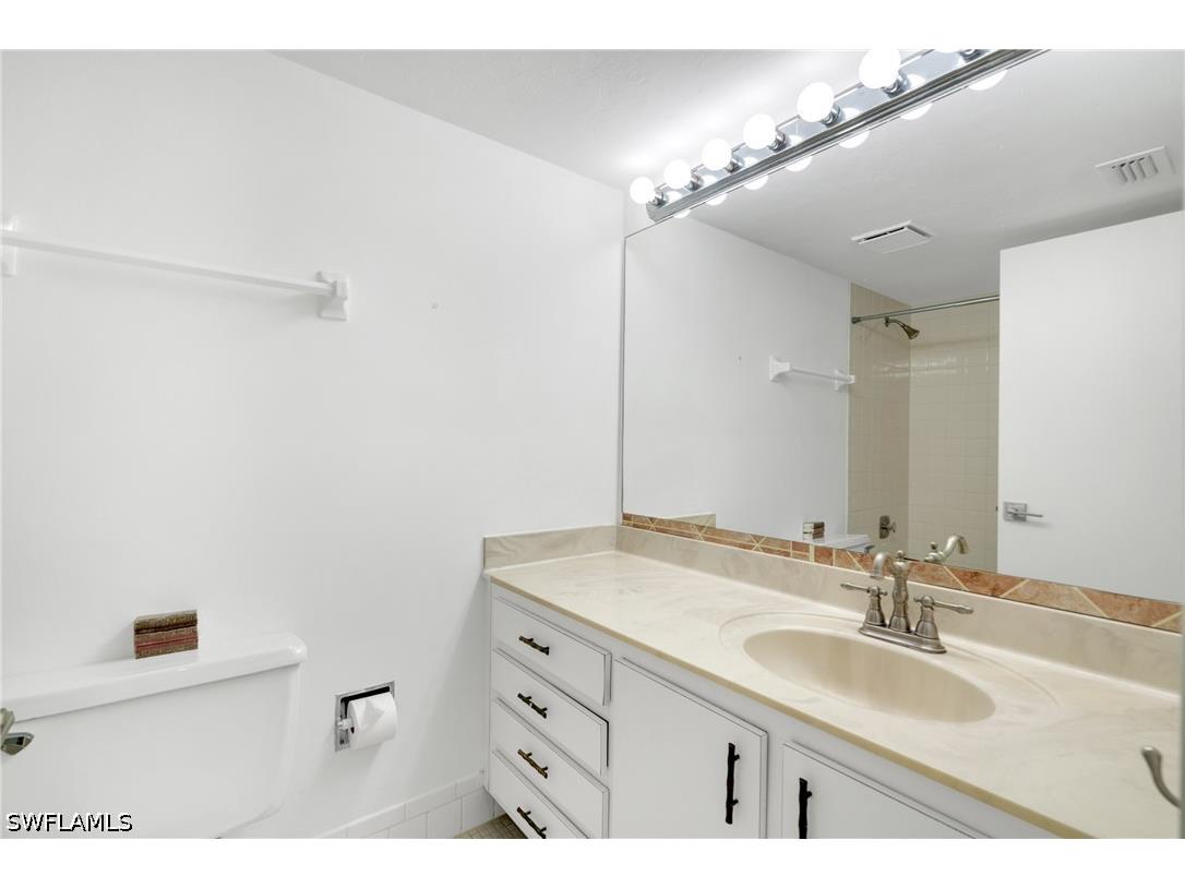 910 Vanderbilt Beach Road #315 Naples FL 34108 226020160 image23
