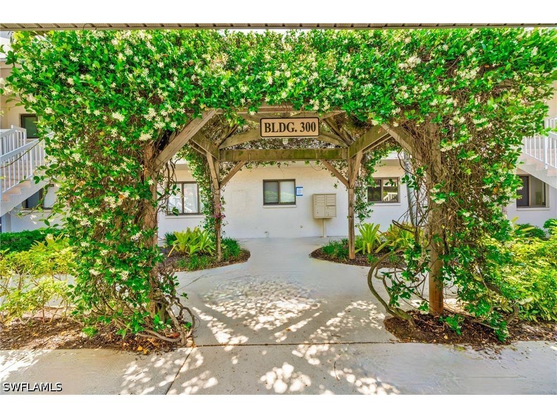 910 Vanderbilt Beach Road #315 Naples FL 34108 226020160 image30