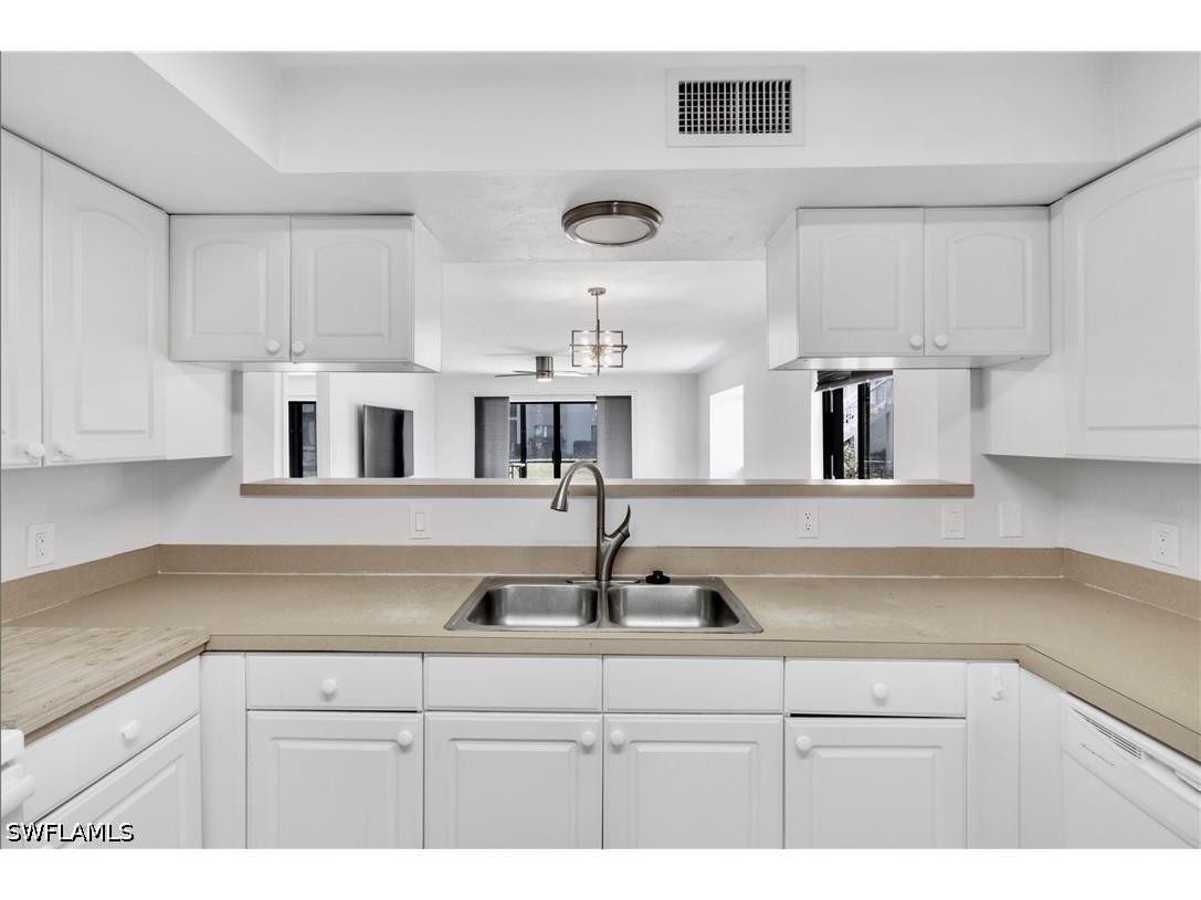 910 Vanderbilt Beach Road #315 Naples FL 34108 226020160 image9