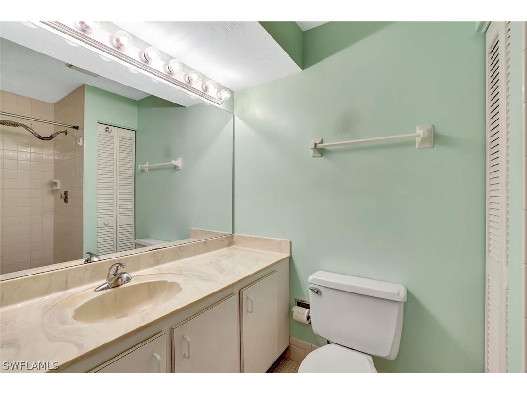 910 Vanderbilt Beach Road #325W Naples FL 34108 226006470 image16