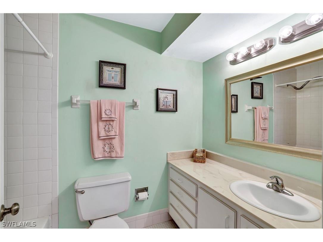 910 Vanderbilt Beach Road #325W Naples FL 34108 226006470 image18