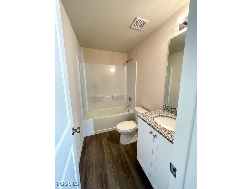 9100 Aegean Circle Lehigh Acres FL 33936 2025017425 image9