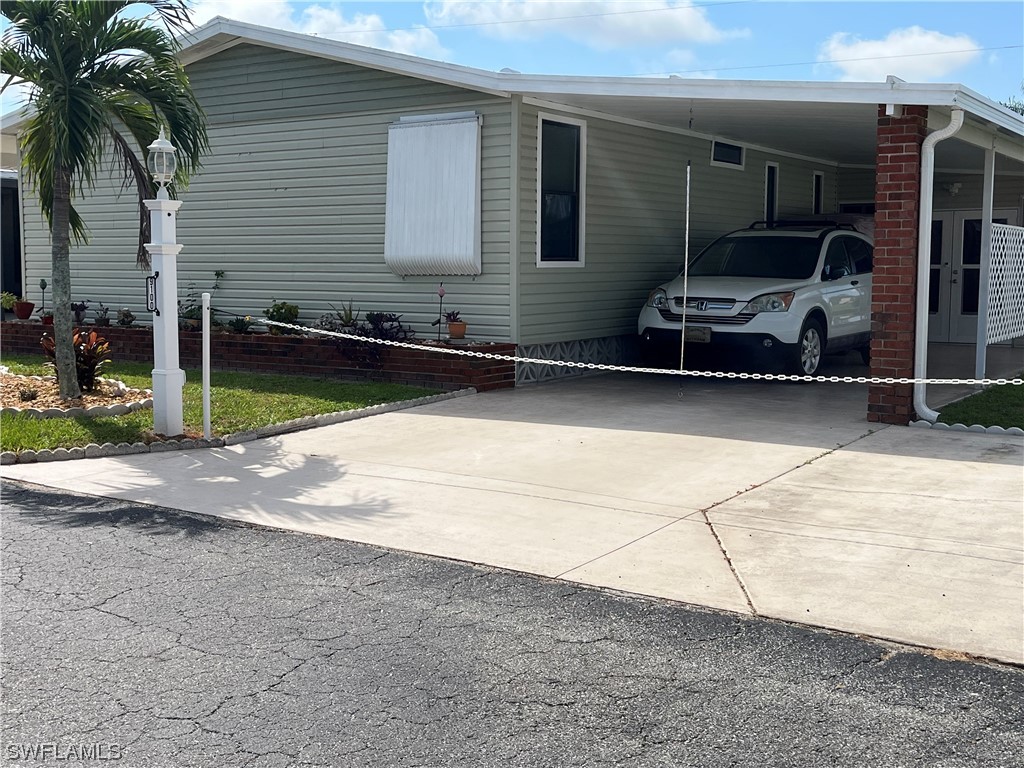 9100 Flamingo Circle North Fort Myers FL 33903 223066481 image1