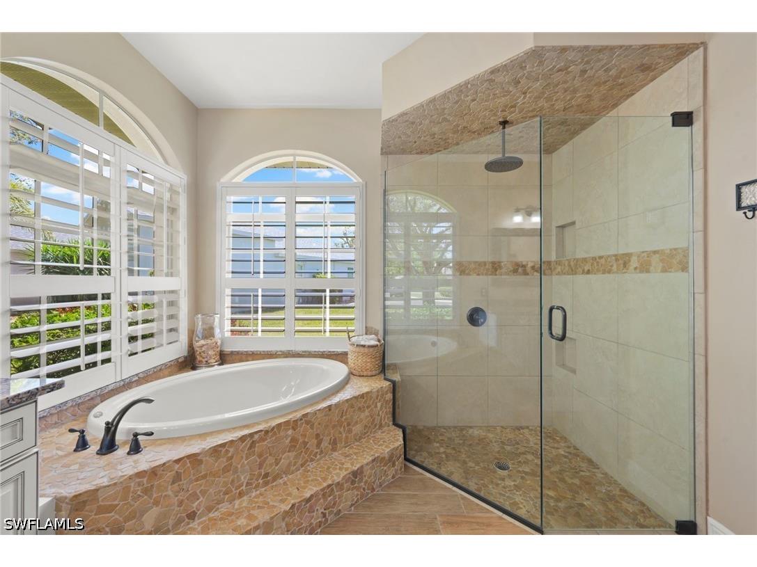 9100 Kings Cove Court Fort Myers FL 33967 226012546 image21