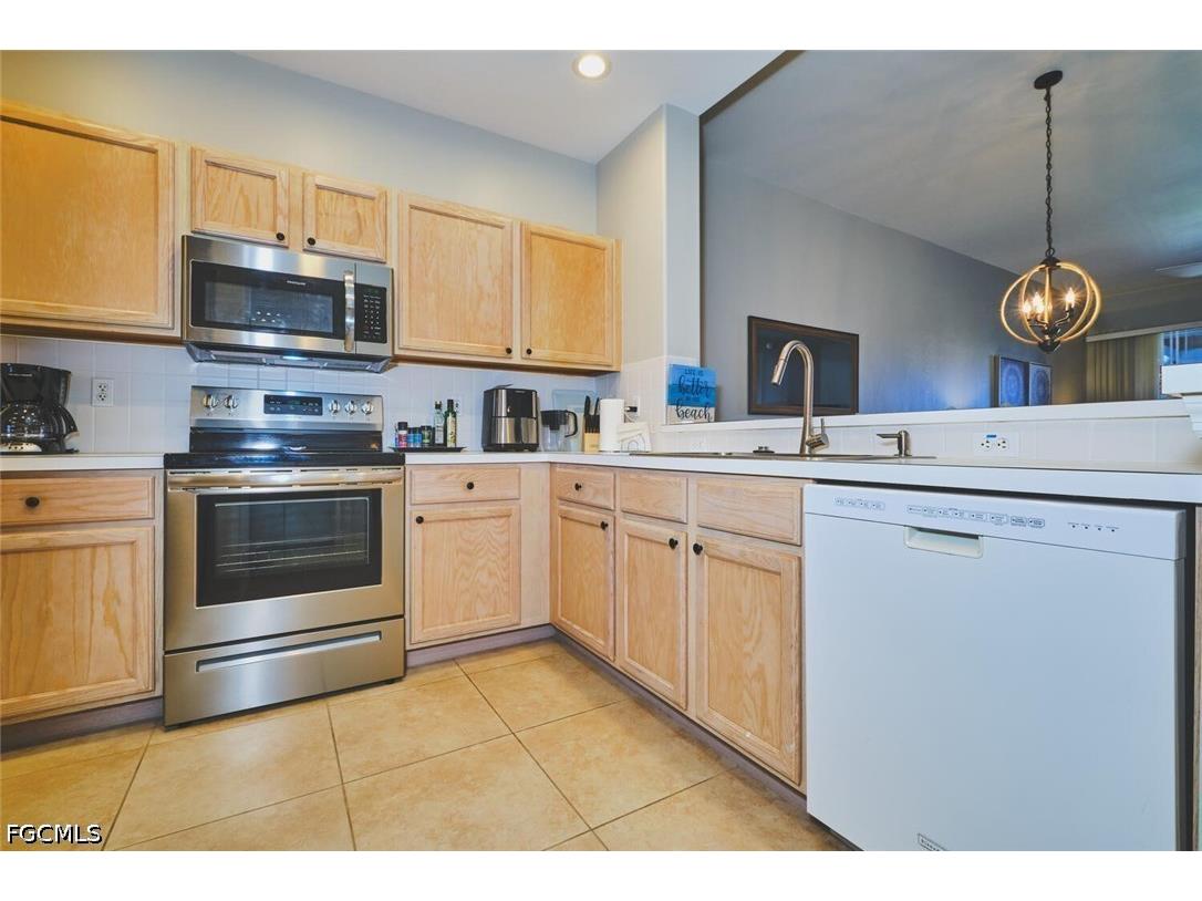 9100 Southmont Cove #302 Fort Myers FL 33908 2026014568 image13