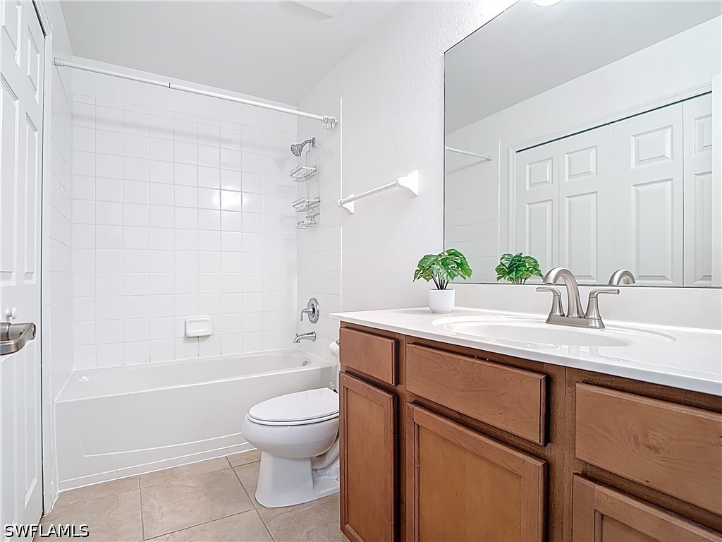9101 Gervais Circle #1705 Naples FL 34120 226021916 image18