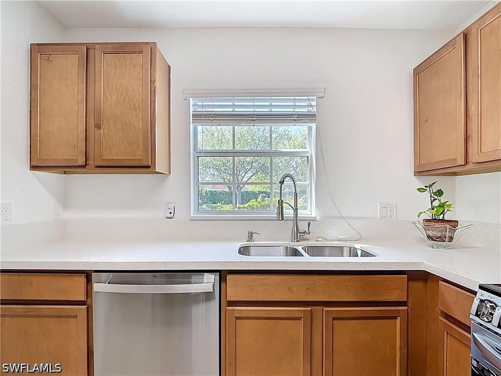 9101 Gervais Circle #1705 Naples FL 34120 226021916 image6