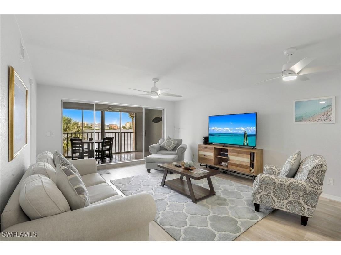 9101 Vanderbilt Drive #203 Naples FL 34108 225072379 image2