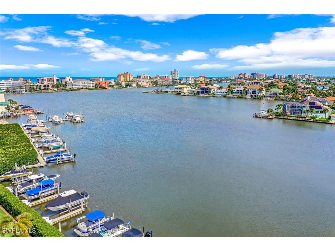 9101 Vanderbilt Drive #203 Naples FL 34108 225072379 image24