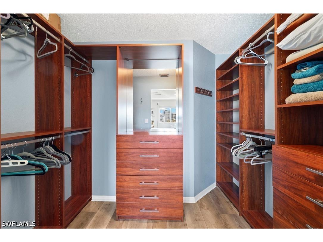 9101 Vanderbilt Drive #302 Naples FL 34108 226025103 image15