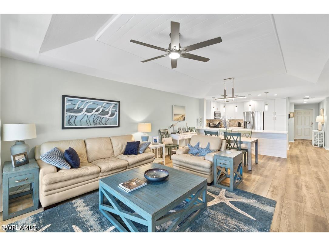 9101 Vanderbilt Drive #302 Naples FL 34108 226025103 image3