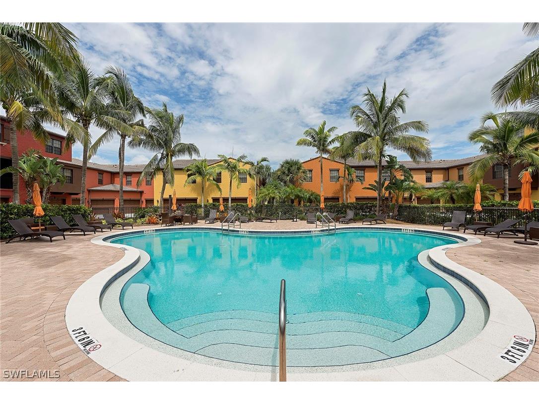 9102 Capistrano Street S #72-3 Naples FL 34113 226010924 image2