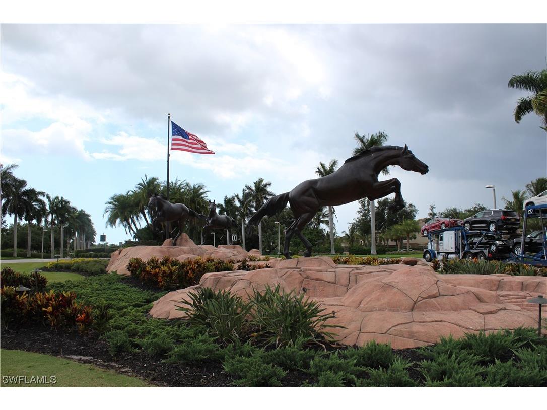 9102 Capistrano Street S #72-8 Naples FL 34113 223053685 image1